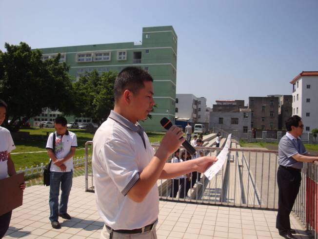 20110530103922380.jpg